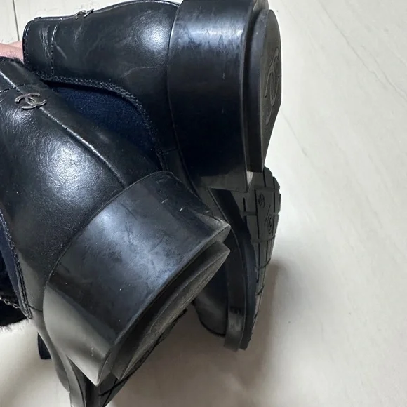 Auth Chanel Black Navy Blue Tweed Boots Socks Boots 39 Women - Picture 13 of 16